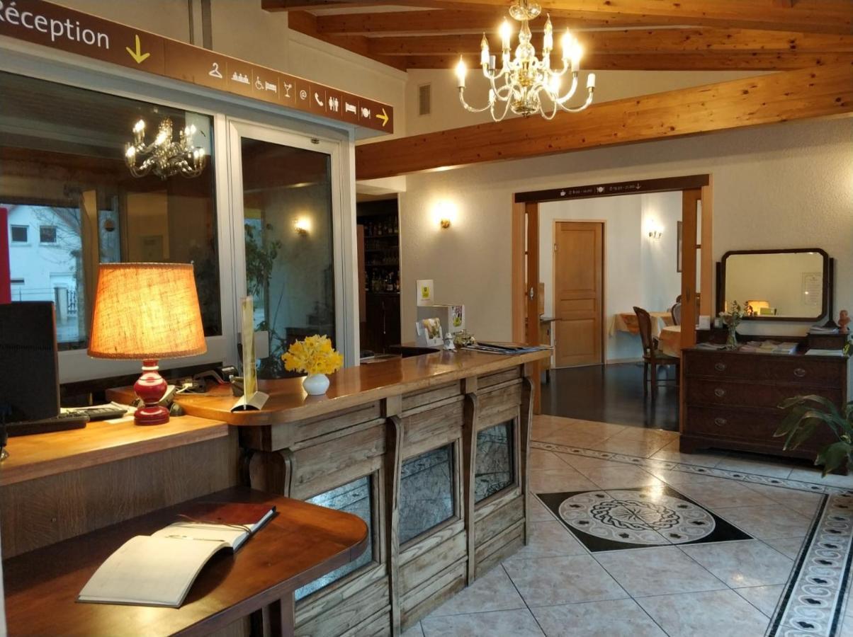 Logis Hotel Calisola Besancon - Soiree Etape Chalezeule Екстериор снимка