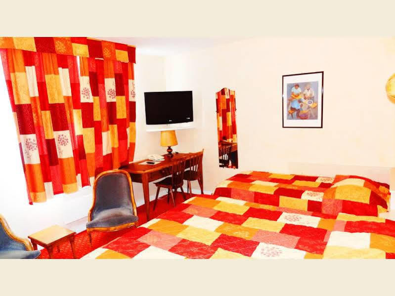 Logis Hotel Calisola Besancon - Soiree Etape Chalezeule Екстериор снимка